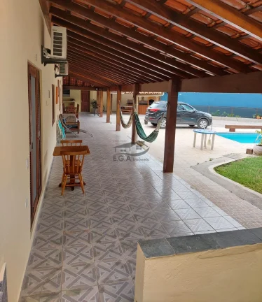 Imagem Casa na praia de Boiçucanga