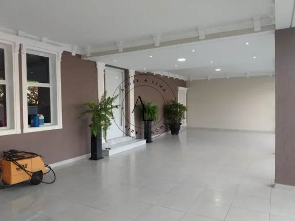 Imagem Exclusiva Casa de Luxo em Bolsão de Segurança com Piscina e 6 Suítes - 540m2 de Sofisticação
