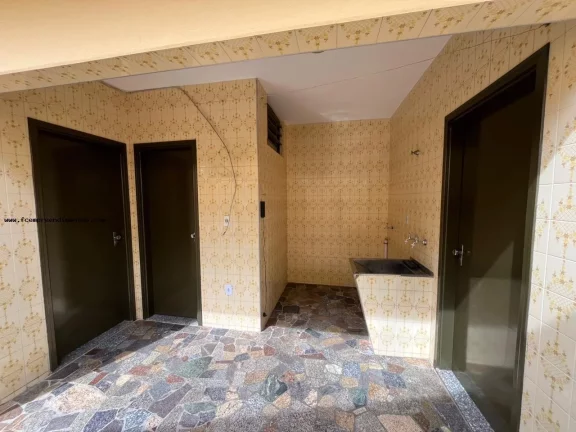 Imagem Casa para Locação em Limeira, Jardim Santa Cecília, 3 dormitórios, 2 banheiros, 2 vagas