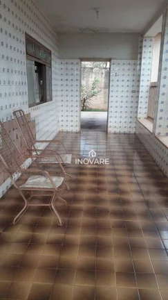 Imagem Casa com 3 dormitórios à venda por R$ 750.000 - Alto da Boa Vista - Itumbiara/GO