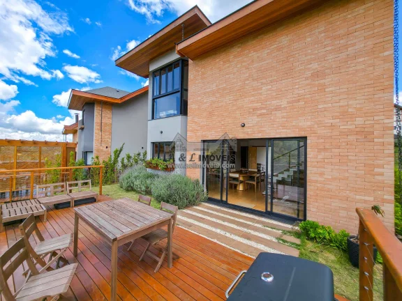 Imagem Casa condomínio fechado Campos do Jordão – 4 suítes, porteira fechada