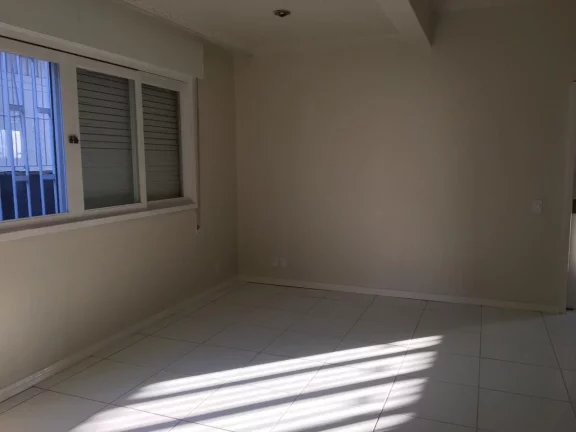 Imagem Excelente Casa Residencial/ Comercial de 2 pavimentos 306m² em São Leopoldo
