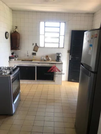 Imagem Casa com 3 dormitórios à venda, 212 m² por R$ 600.000,00 - Santa Catarina - São Gonçalo/RJ