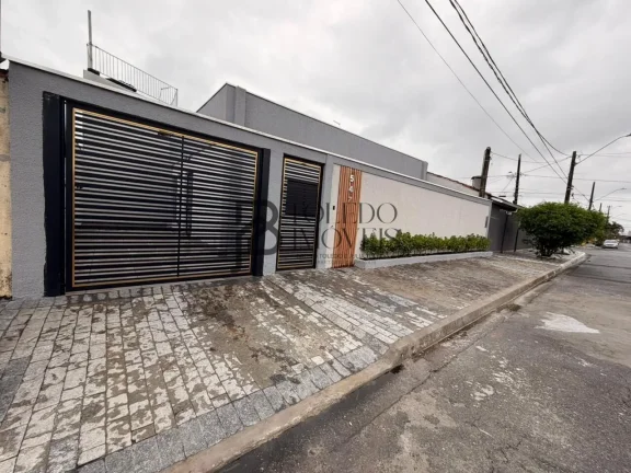 Imagem CASA NOVA 02 DORMITÓRIOS 01 SUÍTE À VENDA – CAIÇARA, PRAIA GRANDE