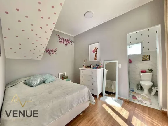 Imagem Casa com 4 dormitórios à venda, 365 m² por R$ 2.568.000,00 - Jardim do Golf I - Jandira/SP