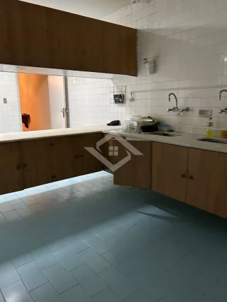 Imagem Apartamento Exclusivo à Venda em Copacabana: 330m², 4 Quartos, Sol da Manhã