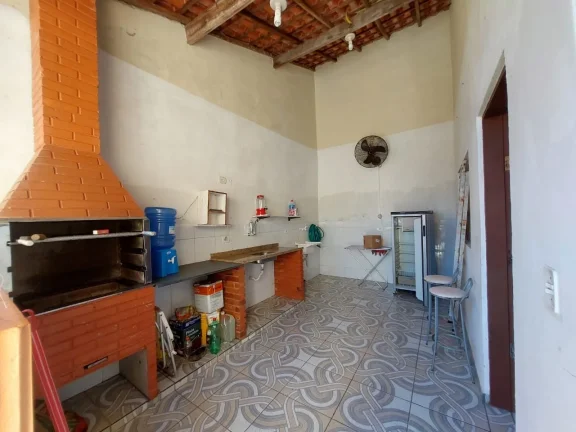 Imagem Casa para Venda em Itanhaém, Jardim Grandesp, 3 dormitórios, 2 suítes, 1 banheiro, 3 vagas