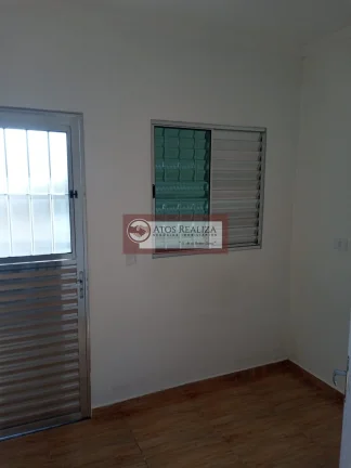 Imagem Sobrado compacto para locação na Vila Campestre, Jaguaquara - 44m², 2 dormitórios e 1 banheiro por R$1.300