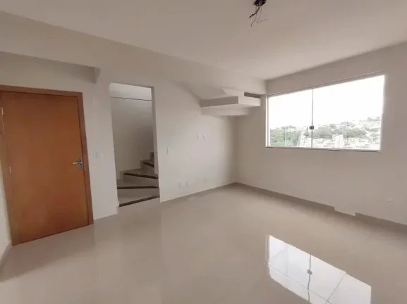 Imagem Apartamento à venda em Belo Horizonte - MG, bairro Coqueiros: 2 quartos, 1 suíte, 1 sala, 2 banheiros, 1 vaga, 54,14m². Confira!