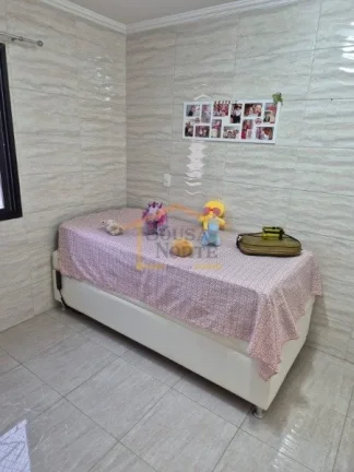 Imagem Apartamento com ambientes amplos e bem distribuídos, 3 dormitórios, sendo 1 suíte, com armários ...