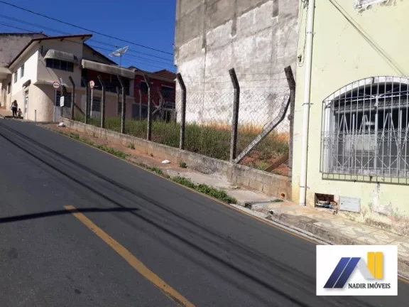 Terreno à Venda, 120 m² em Jardim Noronha - Pouso Alegre