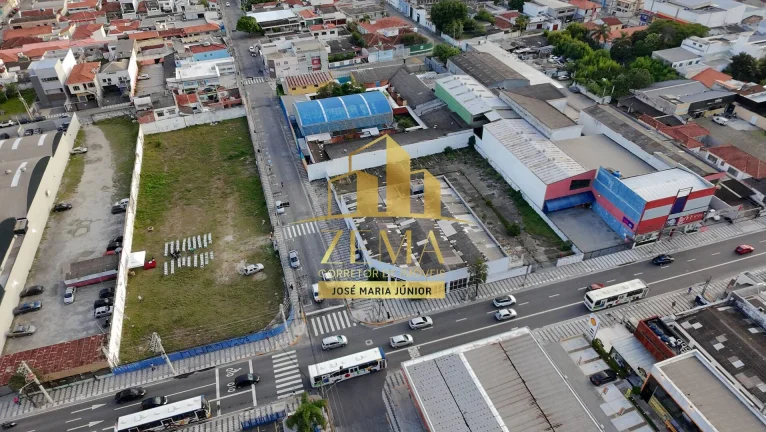 Imagem Predio Comercial 5559,77m2 de área total, construidos 747 + 2519 M2