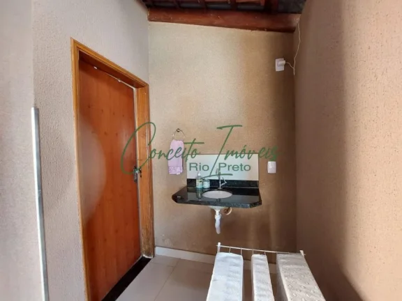 Imagem Casa com Edícula para venda, com 4 dormitórios, 4 banheiros,