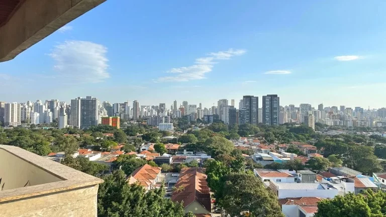 Imagem Cobertura com piscina e vista ampla em Moema Pássaros