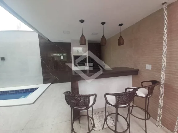 Imagem Casa 4 quartos, área gourmet, piscina. Próx ao West Shopping - Campo Grande