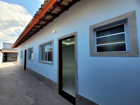 Imagem Casa para Venda em Mongaguá, Balneário Itaguai, 2 dormitórios, 1 suíte, 2 banheiros, 2 vagas