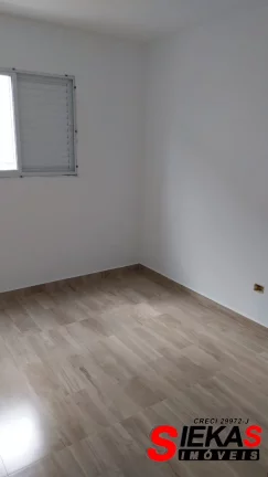 Imagem Imperdível: Casa à venda na Vila Ré, São Paulo-SP, 3 quartos, 1 suíte, 1 sala, 3 banheiros, 2 vagas de garagem, 108m².