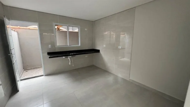 Imagem CASA COM 49.94 m² - MARACANÃ - PRAIA GRANDE SP