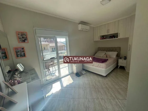 Imagem Sobrado com 3 quartos ( 1 suite ) à venda, 243 m² por R$ 1.000. - Jardim Adriana - Guarulhos/SP