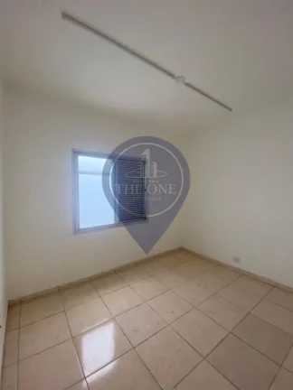 Imagem Imóvel Comercial de Alto Padrão em São Paulo-SP: 8 Salas, 1 Banheiro, 3 Vagas, 400m² na Água Funda!