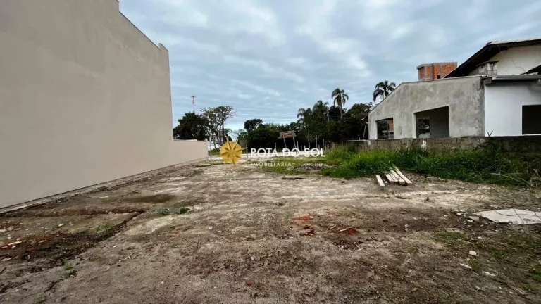 Imagem Terreno plano à venda Praia Mariscal Bombinhas SC