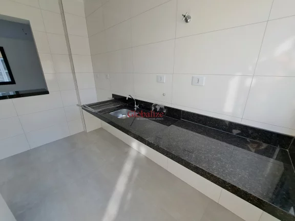 Imagem Casa em villagio à venda com 94m², 2 suítes, piscina, churrasqueira por R$569.905,00 em Santos