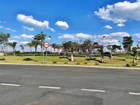Imagem Casa em construção à venda no Residencial Arborais, Campinas SP, com previsão de finalização e...