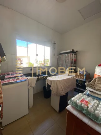 Imagem Imperdível! Casa à venda em Sinop-MT, Residencial Florença - 3 quartos, 2 suítes, 2 salas, 4 banheiros, 2 vagas, 210m².