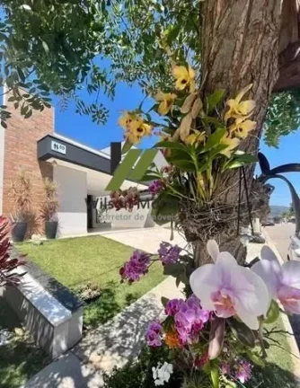 BELISSIMA CASA EM CONDOMÍNIO