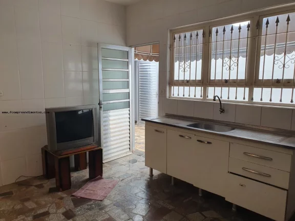 Imagem Casa para Venda em Limeira, Jardim Morro Azul, 3 dormitórios, 2 banheiros, 3 vagas