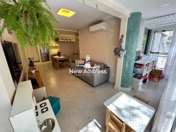 Imagem Apartamento de alto padrão à venda em Jardim da Penha, 3 quartos, frente, sol da manhã, varanda fechada e duas vagas de garagem.