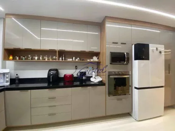 Imagem Apartamento com 4 dormitórios à venda, 156 m² por R$ 1.200.000 - Canto do Forte - Praia Grande/SP