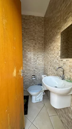 Imagem CASA Á VENDA NO JARDIM NOEMIA - 300m² de terreno - Casa com edícula