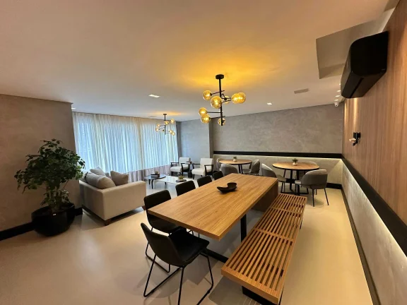 Imagem Apartamento com 3 dormitórios sendo 1 suíte + 2 demi e 2 vagas de garagem na Praia Brava em Itajaí