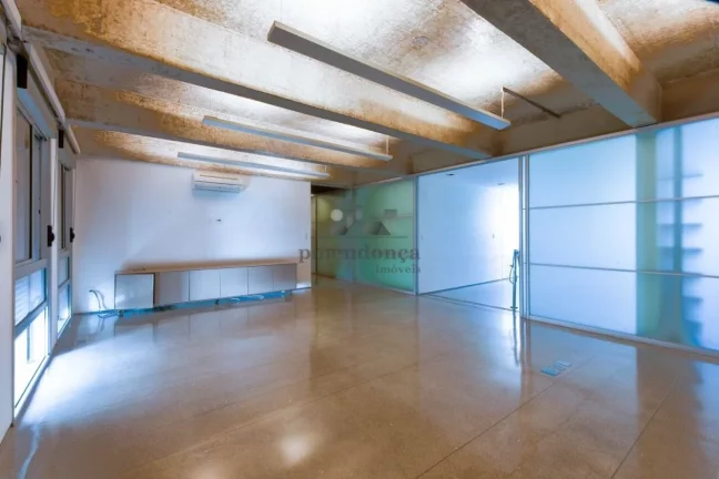 Imagem Apartamento espetacular, com 337 m² com ampla sala para 3 ambientes, janelões , sol da manhã, sal...