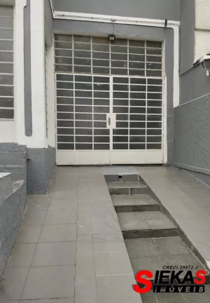 Imagem Casa comercial para venda ou locação em São Paulo-SP, Tatuapé: 5 quartos, 3 banheiros, 2 vagas, 200m². Venha conferir!