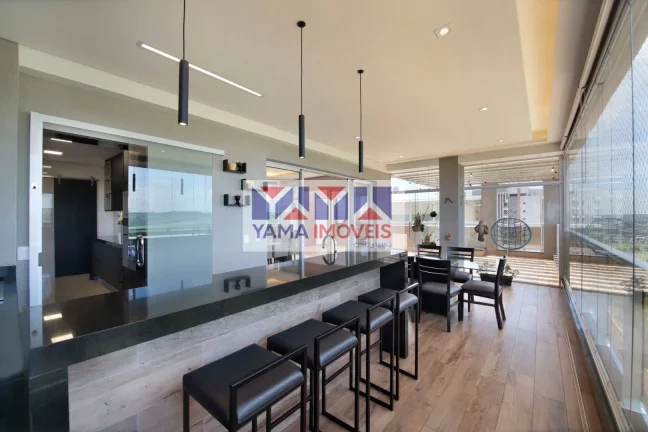 Imagem Edifício Mirante do Ipê - Liberdade de casa com segurança de apartamento, conheça essa jovem cobertura de 3 anos