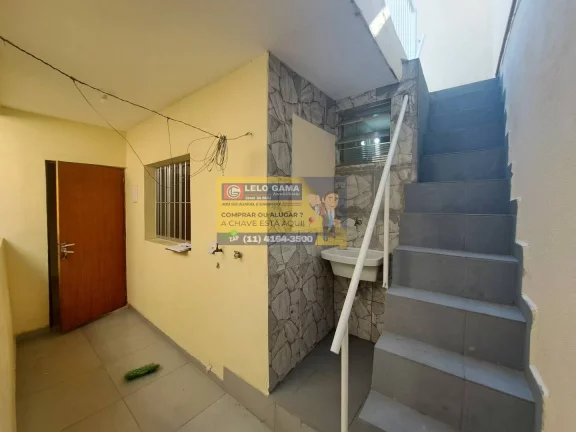 Imagem Casa com 2 Quartos para Alugar,  em Centro - Carapicuíba