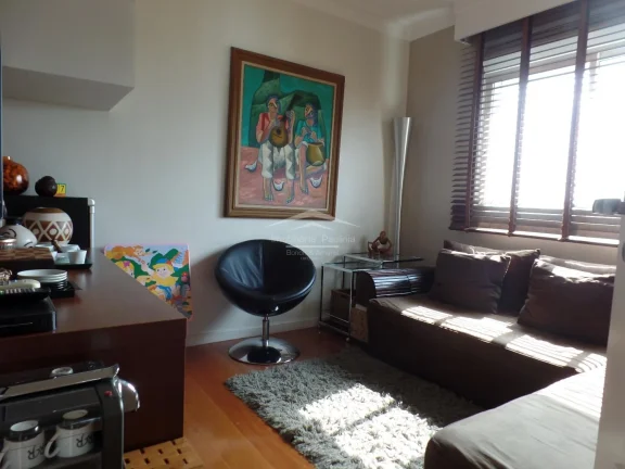 Imagem Cambuí - triplex
Triplex diferenciado no coração do bairro! tipo duplex completamente reformado c...