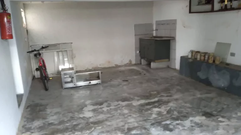 Imagem Terreno de Esquina Com Sobrado Não Averbado - Uberaba - R$900 MIL