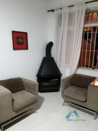 Imagem Sobrado 190 metros 3 dormitórios, a 1 KM da estação do metro Vila Mariana toda reformada com excelente valor !