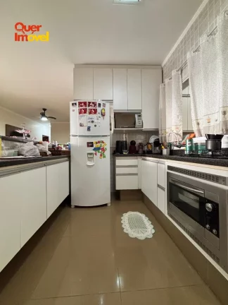 Imagem Imperdível oportunidade de adquirir uma casa de 3 quartos e 1 suíte no Residencial Greenville em Ribeirão Preto-SP! 2 vagas de garagem e 185m² de área. Quer Imóvel Negócios Imobiliários!