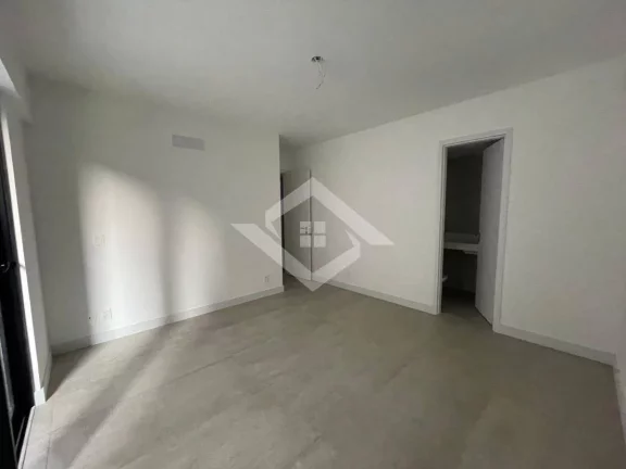 Imagem Apartamento para Venda na Lagoa com 3 Suítes, 164m². Planta Exclusiva!