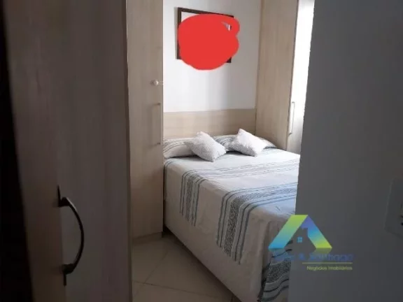 Imagem Lindo Apartamento com 2 dormitórios, 1 vaga excelente localização com facil acesso a comércios e principais avenidas