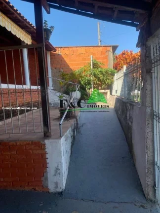 Imagem Casa para Venda em Limeira, Cecap, 4 dormitórios, 1 banheiro, 1 vaga