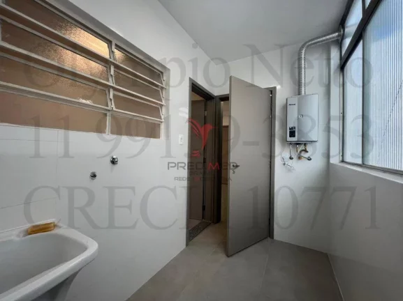 Imagem Apartamento de 3 Quartos. Totalmente Reformado em Higienópolis