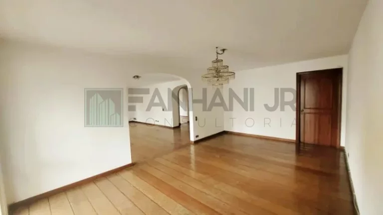 Imagem Imperdível oportunidade: Apartamento de 3 quartos no Jardim Paulista, São Paulo - SP, com 240m² e 2 vagas de garagem. Venha conferir!
