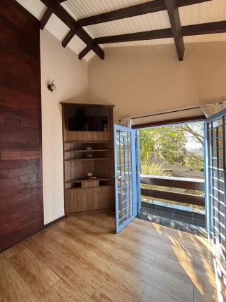 Imagem Casa à venda com 6 quartos, sendo 4 suítes, no condomínio Flamboyant, Atibaia - SP