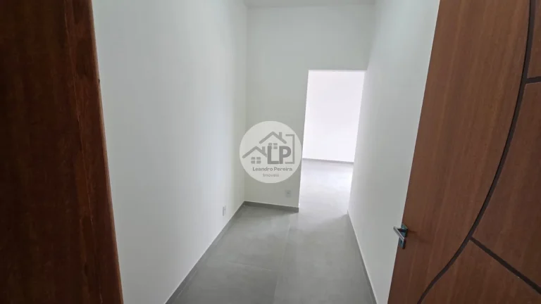 Imagem Casa 180m² - 3 Qts (2 Suítes c/ Closet) - Ipiranga II (Melhor Bairro de Resende)