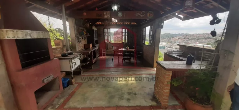Imagem Imperdível oportunidade: Casa à venda no Centro de Franco da Rocha-SP, com 4 quartos, 1 suíte, 2 salas e mais!